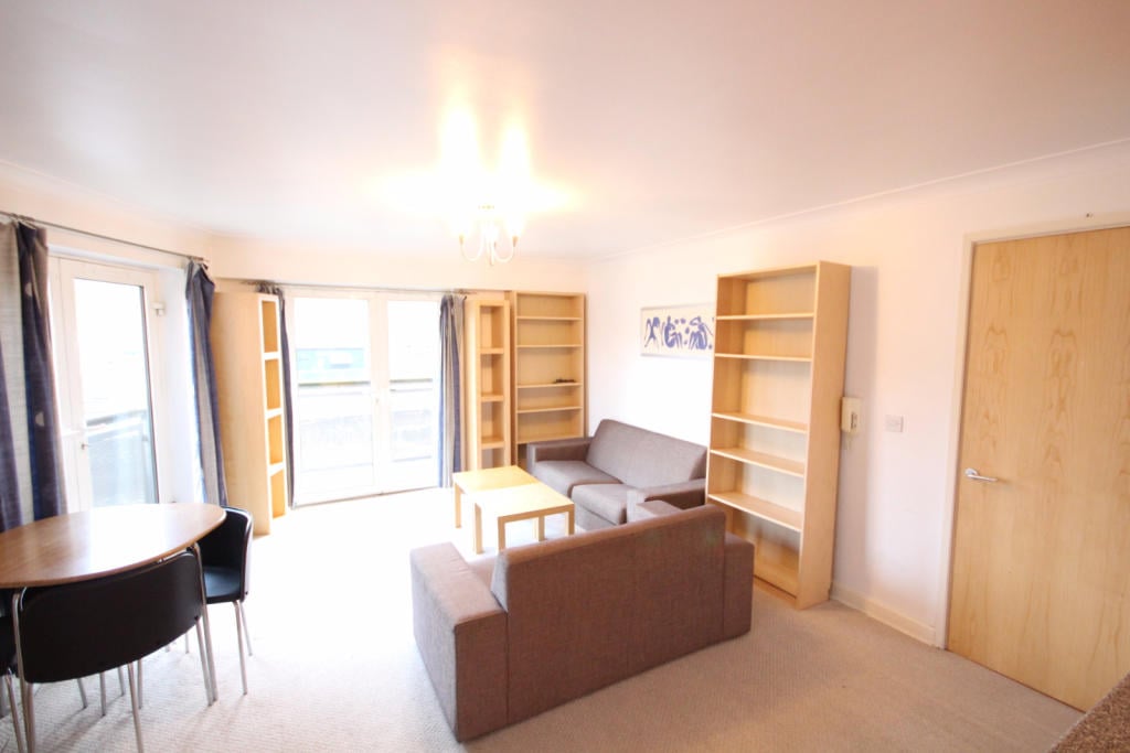 rent in millsands sheffield